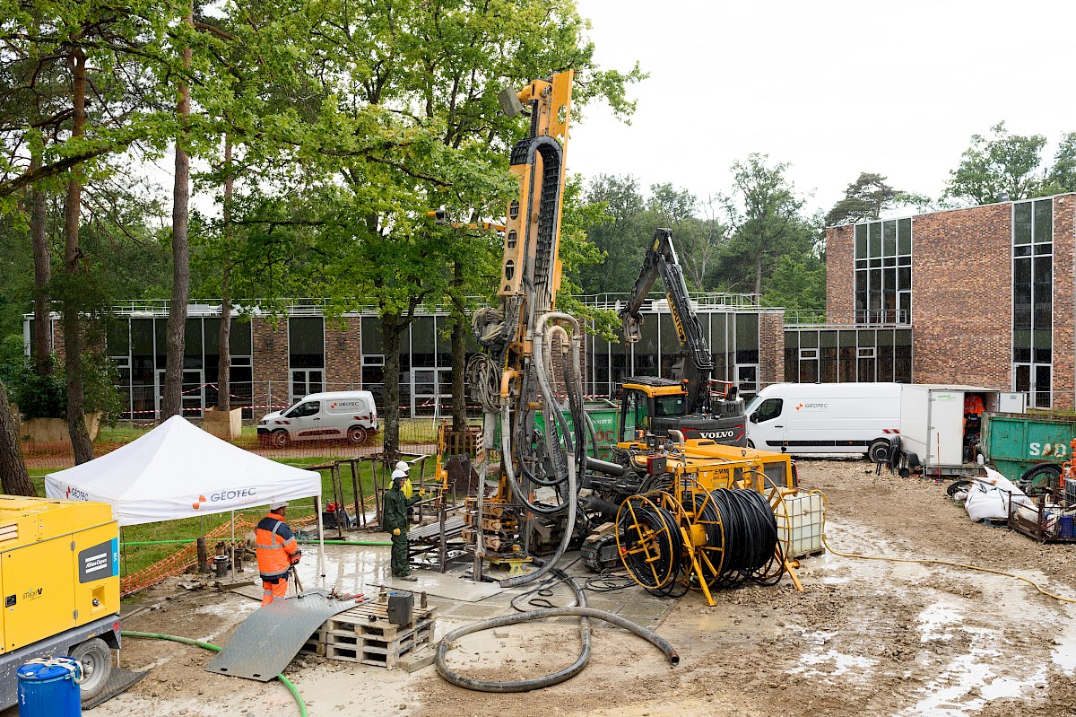 Image – Rebuilding
